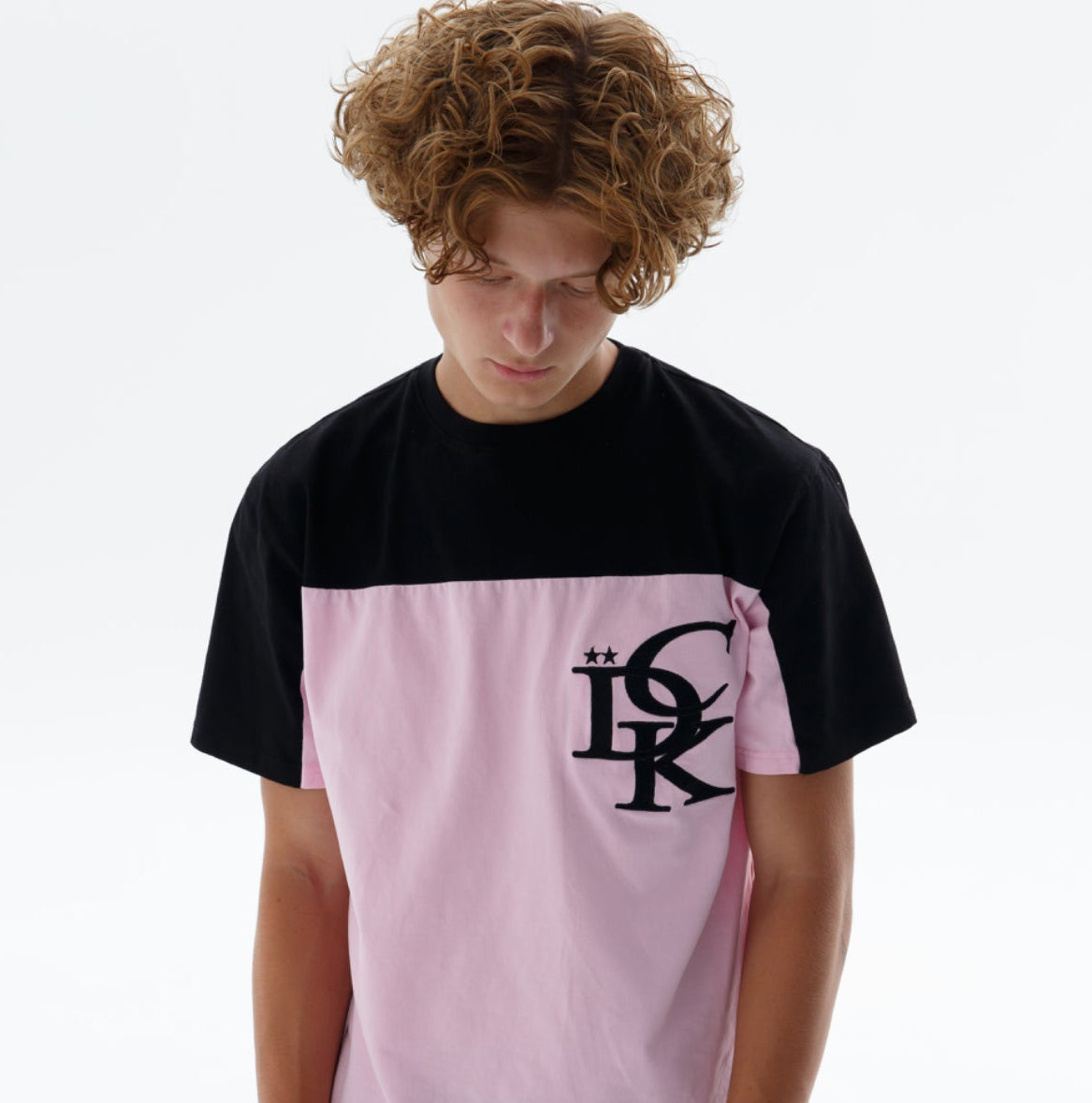 DCK DOUBLE T-SHIRT — BLACK-PINK